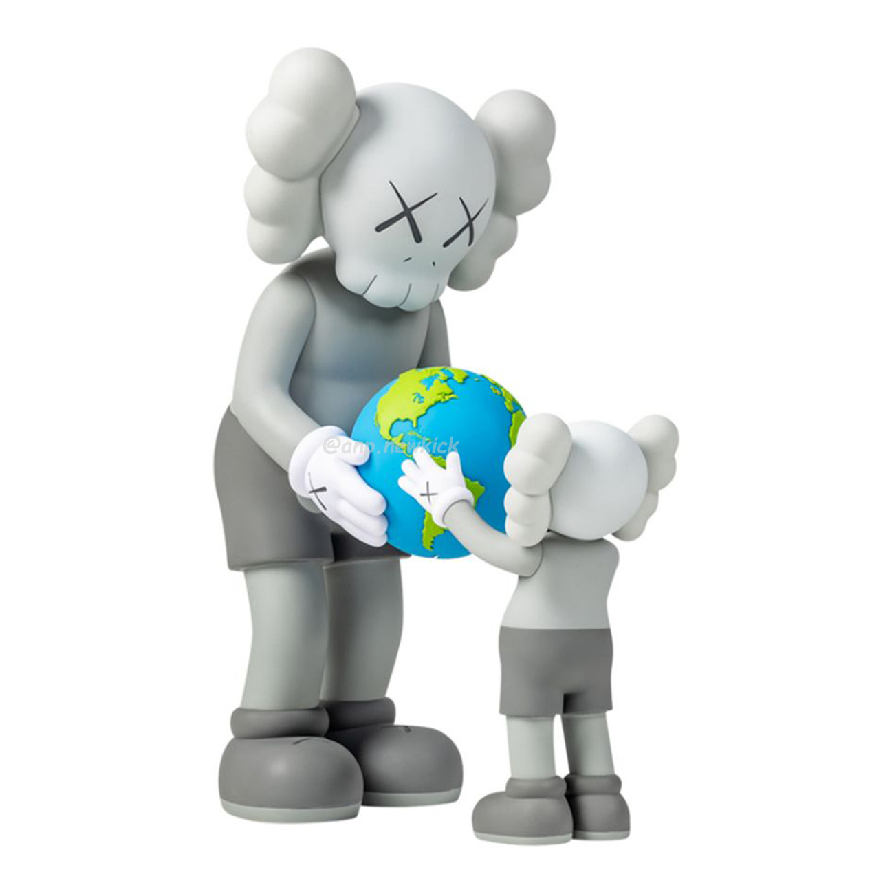 Kaws The Promise Grey Figure (2) - www.newkick.vip